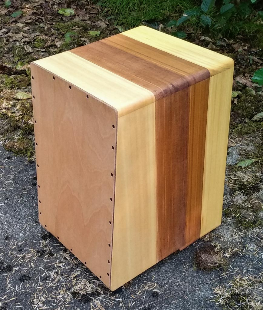 Cajón de madera maciza hecho en Alaska